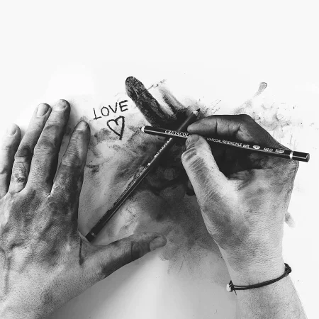 Набор для рисунков и эскизов CRETACOLOR Black&White Box 25 предметов, мет.пенал CR40026